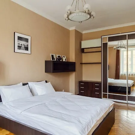On Kupalovskaya Apartment