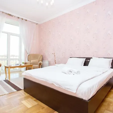 On Kupalovskaya Apartment Minsk